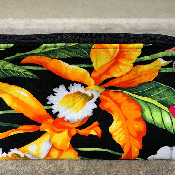 Meet your Posher, Audrey - Picture 1 of 1